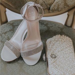 DB STUDIO crystal block heel sandals with shimmering accents, sz 10W